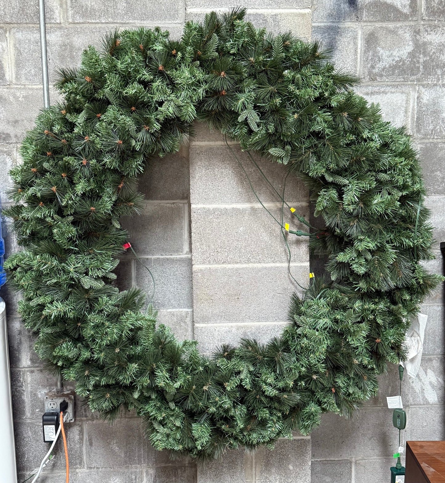 60” Micro LED Wreath